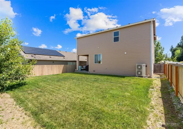 Photo 2 of Single family home for sale at 28402 78th Avenue Nw, Stanwood, WA 98292 | MLS# NWM2543112 | Listing updated on 2026-09-26