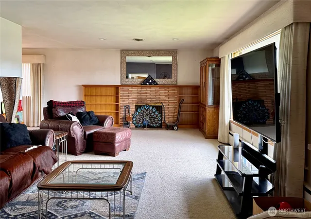 Photo 2 of Contingent at 712 E 2nd Avenue, Odessa, WA 99159 | MLS# NWM2543406 | Listing updated on 2026-09-17
