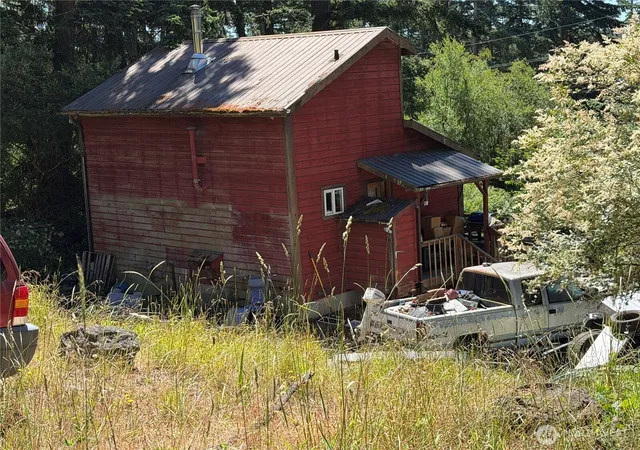 Photo 3 of Single family home for sale at 4026 Roche Harbor Rd, Friday Harbor, WA 98250 | MLS# NWM2543586 | Listing updated on 2026-09-22