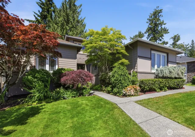 Photo 2 of Single family home for sale at 22844 Ne 126th Street, Redmond, WA 98053 | MLS# NWM2543670 | Listing updated on 2026-10-01