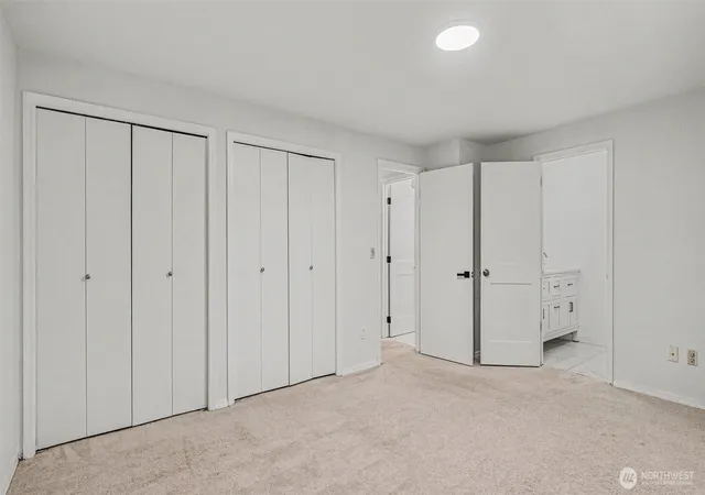 Photo 3 of Single family home for sale at 9605 132nd Street, Kirkland, WA 98034 | MLS# NWM2543792 | Listing updated on 2026-09-24
