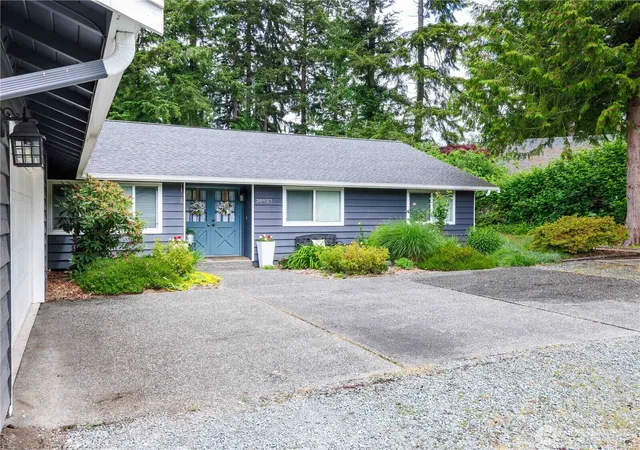 Photo 3 of Single family home for sale at 20925 Frank Waters Rd, Stanwood, WA 98292 | MLS# NWM2543841 | Listing updated on 2026-09-17
