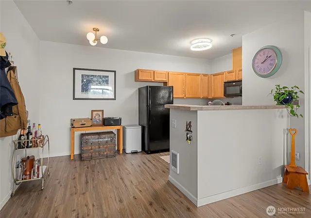 Photo 4 of Condo for sale at 18615 101st Avenue Ct E #366, Puyallup, WA 98375 | MLS# NWM2543916 | Listing updated on 2026-09-25