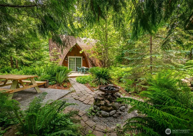 Photo 1 of Single family home for sale at 14001 Welcome Rd, Deming, WA 98244 | MLS# NWM2544575 | Listing updated on 2026-09-22