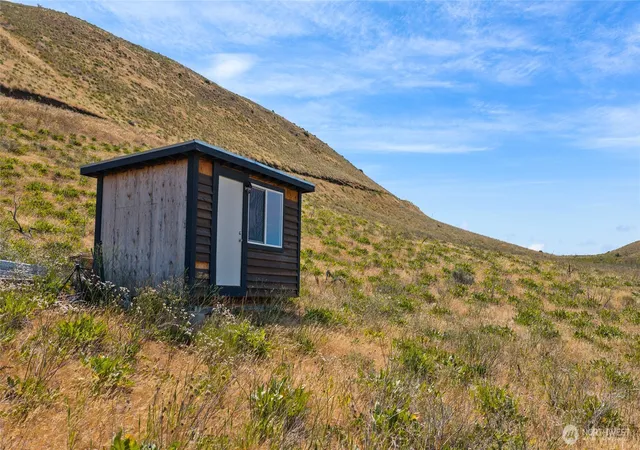 Photo 4 of Land for sale at 1110 Ellensburg Ranches Rd, Ellensburg, WA 98926 | MLS# NWM2544660 | Listing updated on 2026-09-22