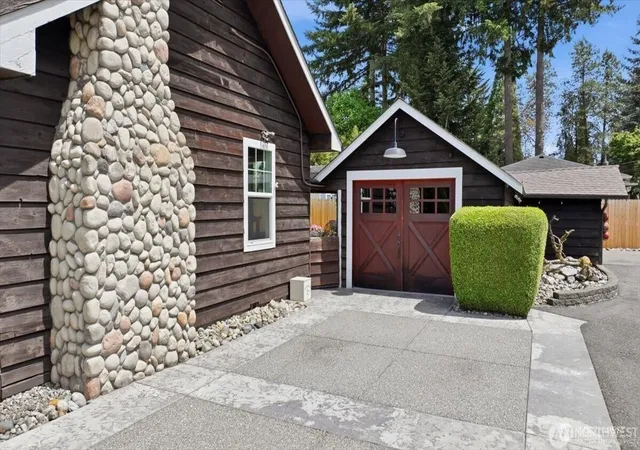 Photo 2 of Sale Pending at 15721 179th Avenue Se, Monroe, WA 98272 | MLS# NWM2545046 | Listing updated on 2026-09-25