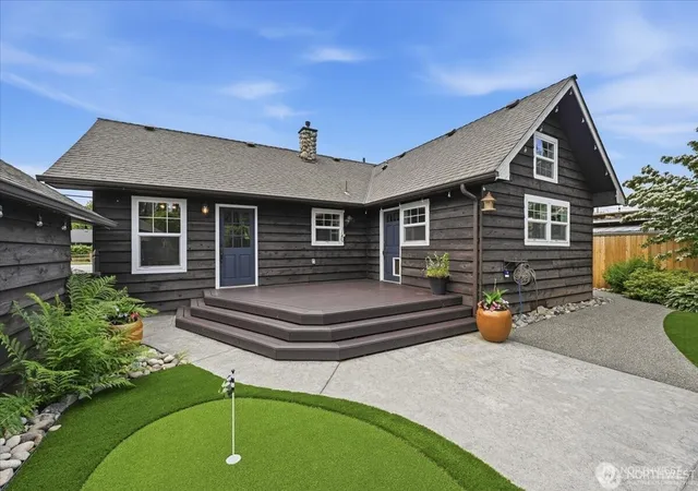 Photo 3 of Sale Pending at 15721 179th Avenue Se, Monroe, WA 98272 | MLS# NWM2545046 | Listing updated on 2026-09-25