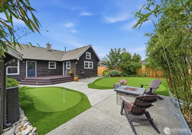 Photo 4 of Sale Pending at 15721 179th Avenue SE, Monroe, WA 98272 | MLS# NWM2545046 | Listing updated on 2026-09-25
