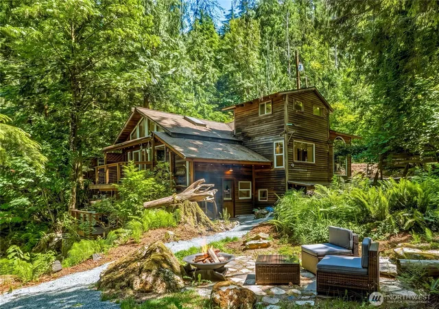 Photo 2 of Single family home for sale at 52607 S Riverside Rd, Gold Bar, WA 98251 | MLS# NWM2545220 | Listing updated on 2026-09-22
