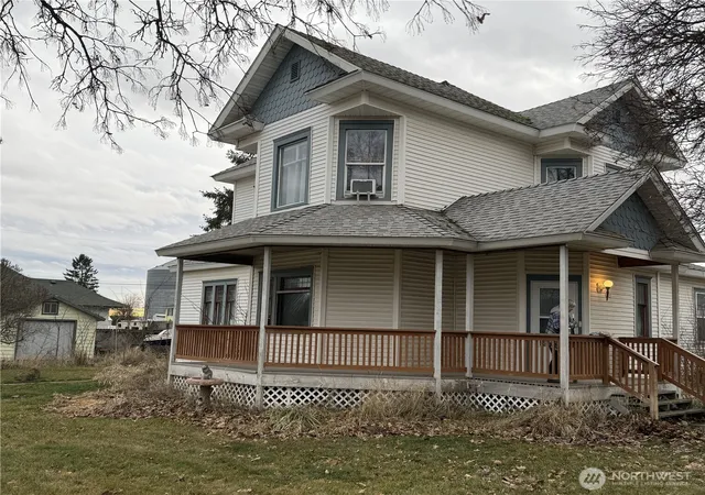 Photo 2 of Single family home for sale at 703 Washington, Davenport, WA 99122 | MLS# NWM2545259 | Listing updated on 2026-09-28