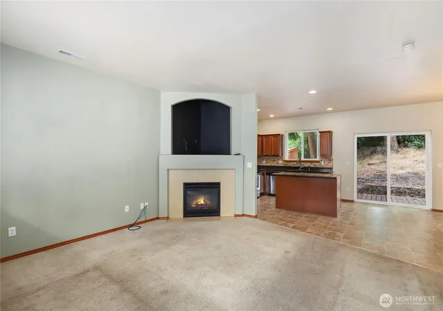 Photo 3 of Sale Pending at 1721 203rd Street Ct E, Spanaway, WA 98387 | MLS# NWM2545395 | Listing updated on 2026-09-21
