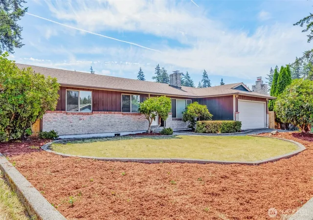 Photo 2 of Single family home for sale at 17109 20th Avenue E, Spanaway, WA 98387 | MLS# NWM2545533 | Listing updated on 2026-09-30