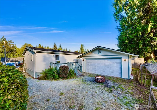 Photo 2 of Sale Pending at 455 Fir Ln, Sedro Woolley, WA 98284 | MLS# NWM2545650 | Listing updated on 2026-09-22
