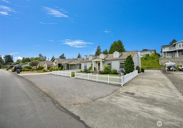 Photo 2 of Contingent at 8181 Chehalis Rd, Blaine, WA 98230 | MLS# NWM2545993 | Listing updated on 2026-09-22