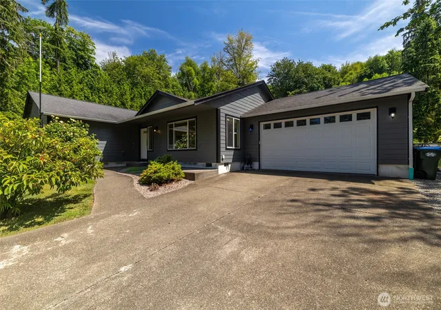 Photo 1 of Single family home for sale at 107 Skyview Dr, Mossyrock, WA 98564 | MLS# NWM2546019 | Listing updated on 2026-09-22