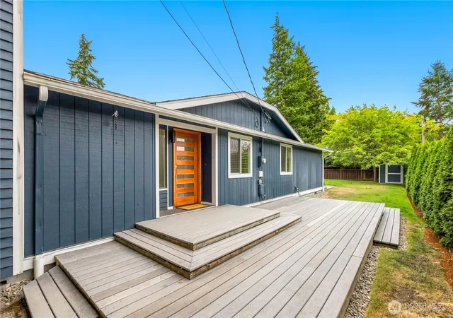 Photo 1 of Single family home for sale at 10818 31st Avenue Sw, Seattle, WA 98146 | MLS# NWM2546306 | Listing updated on 2026-10-02