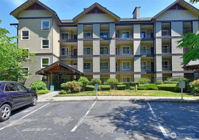 Photo 2 of Condo for sale at 18707 Se Newport Way #303, Issaquah, WA 98027 | MLS# NWM2546358 | Listing updated on 2026-09-30