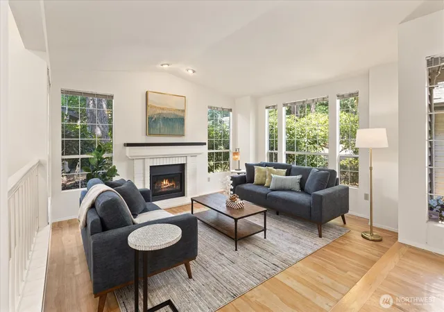 Photo 3 of Single family home for sale at 6631 114th Avenue SE, Bellevue, WA 98006 | MLS# NWM2546379 | Listing updated on 2026-10-02