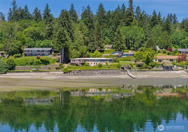 Photo 3 of Sale Pending at 2417 Beach View Ln NW, Olympia, WA 98502 | MLS# NWM2546402 | Listing updated on 2026-09-25