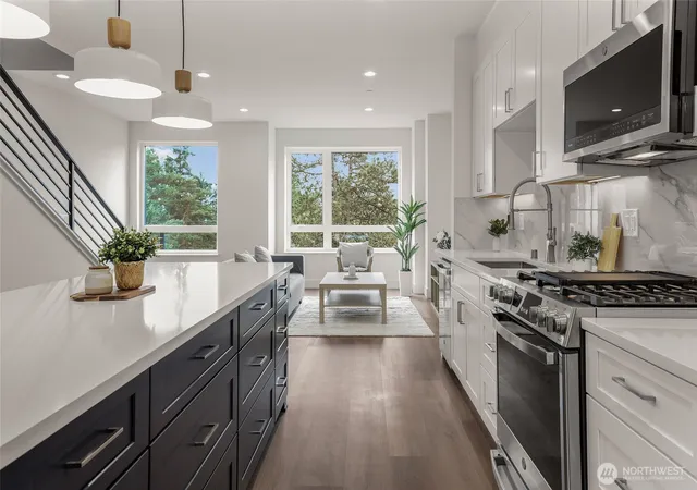 Photo 3 of Townhouse for sale at 8923 166th Avenue NE #101, Redmond, WA 98052 | MLS# NWM2546694 | Listing updated on 2026-09-29