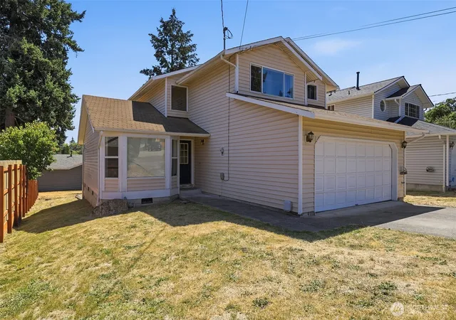 Photo 2 of Single family home for sale at 2513 58th Avenue Ne, Tacoma, WA 98422 | MLS# NWM2546715 | Listing updated on 2026-09-23