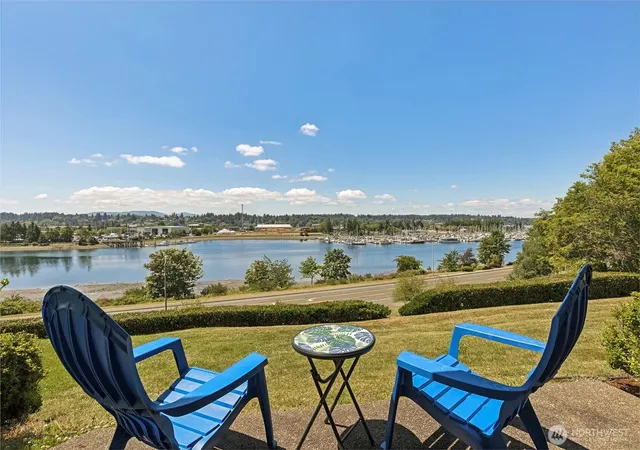 Photo 1 of Condo for sale at 920 E Bay Dr Ne #2D-101, Olympia, WA 98506 | MLS# NWM2546823 | Listing updated on 2026-09-22