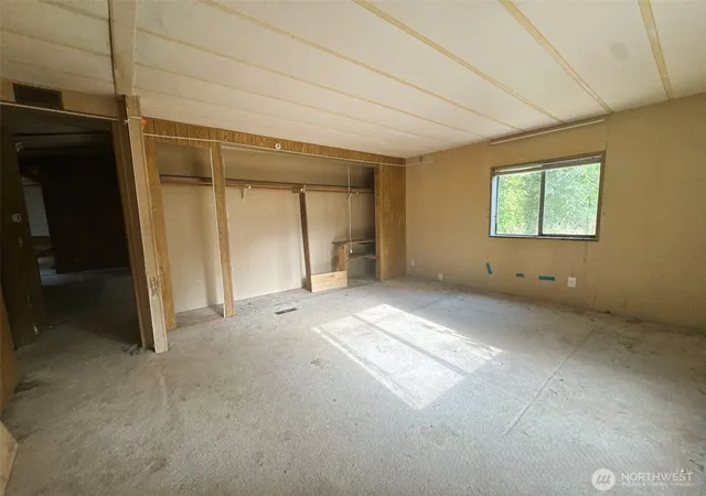 Photo 4 of Manufactured home for sale at 19830 SE 353rd Street, Auburn, WA 98092 | MLS# NWM2546832 | Listing updated on 2026-09-24