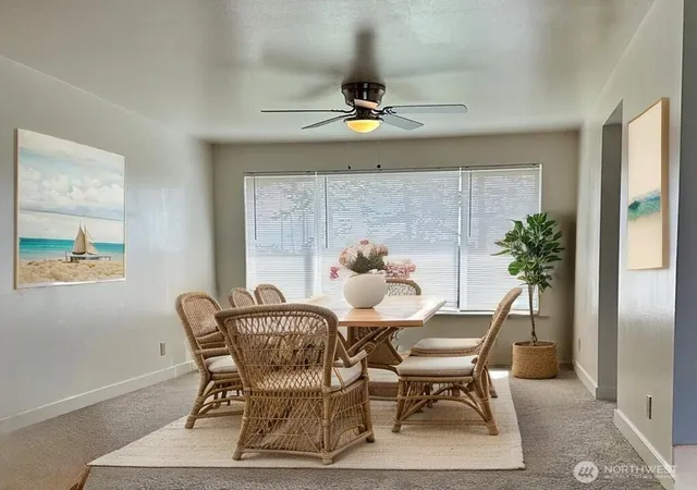 Photo 2 of Single family home for sale at 21 Southwest 8th Ave, Oak Harbor, WA 98277 | MLS# NWM2547046 | Listing updated on 2026-10-01