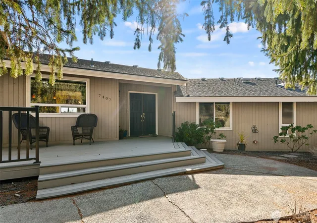Photo 4 of Single family home for sale at 7407 Englewood Ave, Yakima, WA 98908 | MLS# NWM2547086 | Listing updated on 2026-09-22