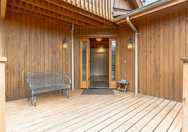 Photo 4 of Single family home for sale at 26044 SE 192nd Street, Maple Valley, WA 98038 | MLS# NWM2547335 | Listing updated on 2026-10-01