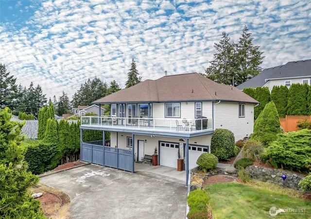 Photo 2 of Single family home for sale at 1550 13th Court, Fox Island, WA 98333 | MLS# NWM2547449 | Listing updated on 2026-09-22