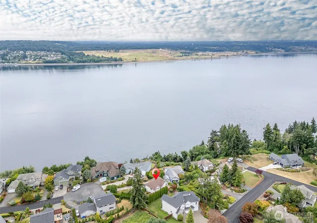 Photo 3 of Single family home for sale at 1550 13th Court, Fox Island, WA 98333 | MLS# NWM2547449 | Listing updated on 2026-09-22
