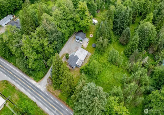 Photo 2 of Single family home for sale at 4059 Old Hwy 99 N Rd, Burlington, WA 98233 | MLS# NWM2547457 | Listing updated on 2026-09-22