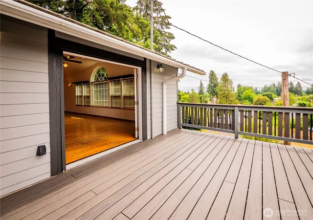 Photo 3 of Single family home for sale at 518 H St SW, Tumwater, WA 98512 | MLS# NWM2547590 | Listing updated on 2026-09-23