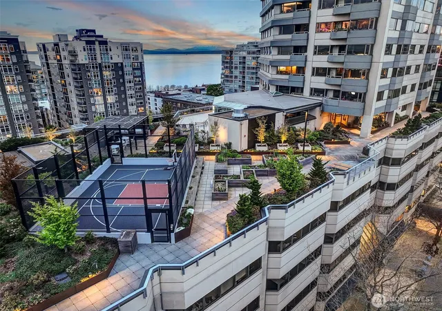 Photo 3 of Condo for sale at 2821 2nd Avenue #1005, Seattle, WA 98121 | MLS# NWM2547693 | Listing updated on 2026-09-22