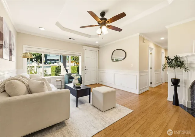 Photo 3 of Sale Pending at 10032 30th Avenue SW, Seattle, WA 98146 | MLS# NWM2547828 | Listing updated on 2026-09-25