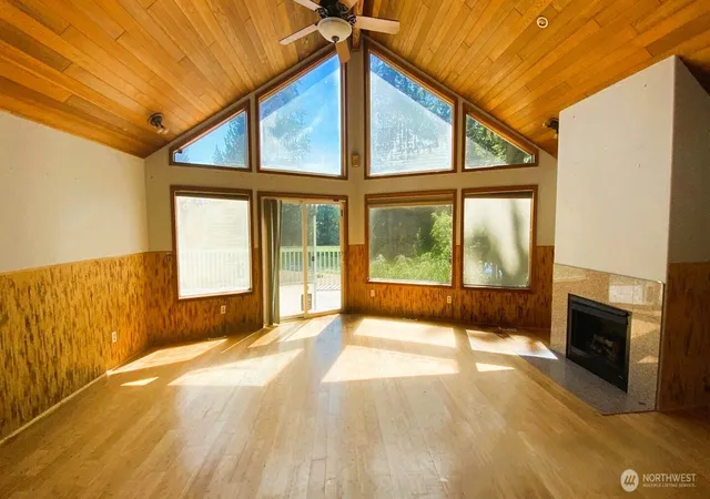 Photo 4 of Single family home for sale at 8418 358th Street S, Roy, WA 98580 | MLS# NWM2547906 | Listing updated on 2026-09-27