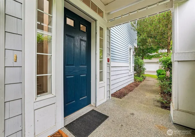 Photo 2 of Townhouse for sale at 19107 110th Place Se, Renton, WA 98055 | MLS# NWM2548173 | Listing updated on 2026-10-08