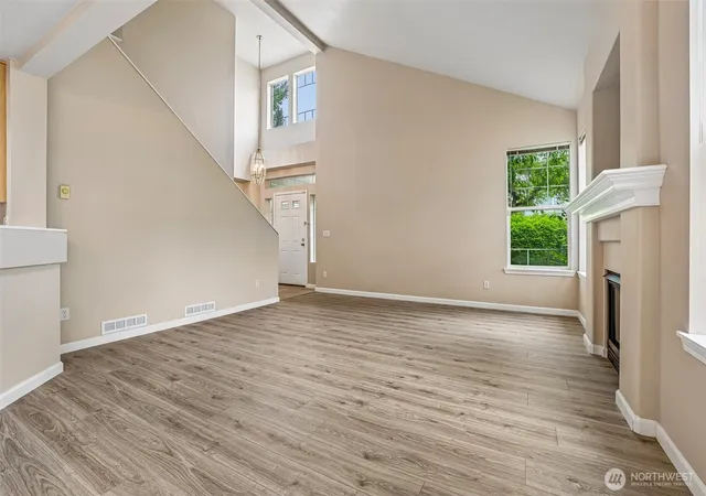 Photo 3 of Townhouse for sale at 19107 110th Place SE, Renton, WA 98055 | MLS# NWM2548173 | Listing updated on 2026-10-08