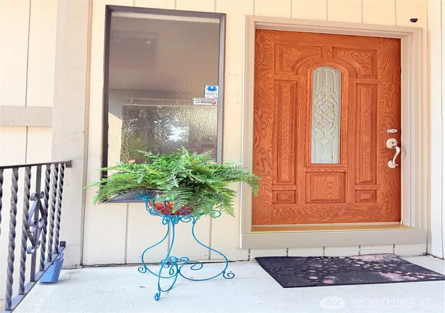 Photo 3 of Single family home for sale at 5010 84th Avenue W, University Place, WA 98467 | MLS# NWM2548192 | Listing updated on 2026-10-01