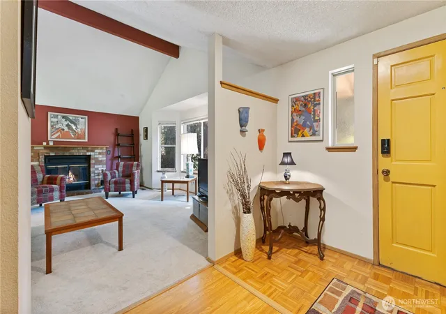 Photo 3 of Sale Pending at 36521 25th Avenue S, Federal Way, WA 98003 | MLS# NWM2548225 | Listing updated on 2026-09-30
