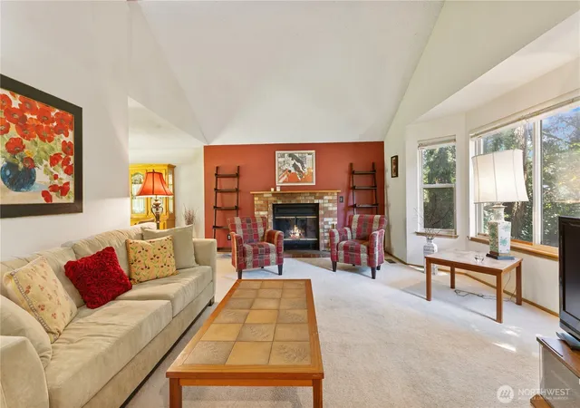 Photo 4 of Sale Pending at 36521 25th Avenue S, Federal Way, WA 98003 | MLS# NWM2548225 | Listing updated on 2026-09-30