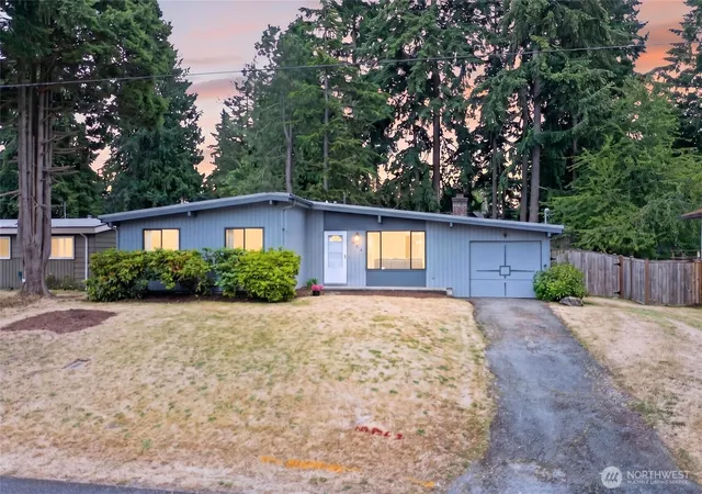 Photo 1 of Single family home for sale at 605 S 304th Street, Federal Way, WA 98003 | MLS# NWM2548410 | Listing updated on 2026-09-22