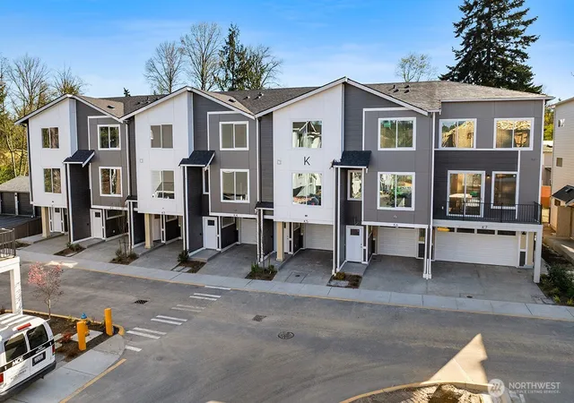 Photo 1 of Townhouse for sale at 16823 Alder Way #K5, Lynnwood, WA 98037 | MLS# NWM2548531 | Listing updated on 2026-09-29