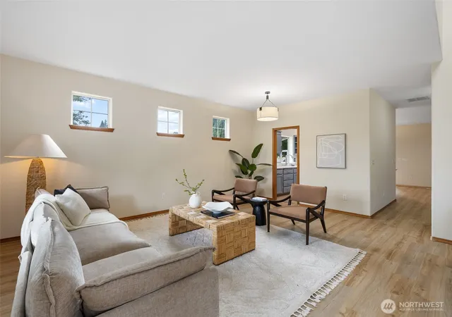 Photo 4 of Single family home for sale at 4943 Old Oak St Se, Olympia, WA 98501 | MLS# NWM2548574 | Listing updated on 2026-10-01