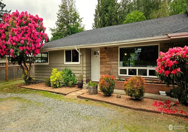 Photo 1 of Single family home for sale at 10612 Waller Rd E, Tacoma, WA 98446 | MLS# NWM2548836 | Listing updated on 2026-10-01