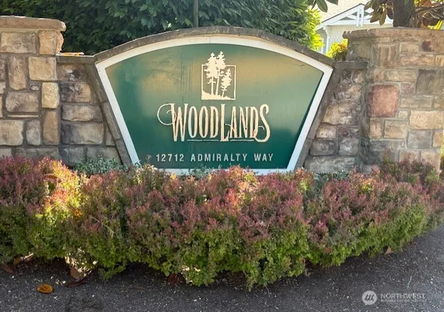 Photo 3 of Townhouse for sale at 12712 Admiralty Way Se #D303, Everett, WA 98204 | MLS# NWM2548927 | Listing updated on 2026-09-23
