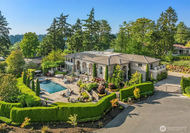Photo 3 of Mansion for sale at 8638 Ne 19th Place, Clyde Hill, WA 98004 | MLS# NWM2548938 | Listing updated on 2026-09-30