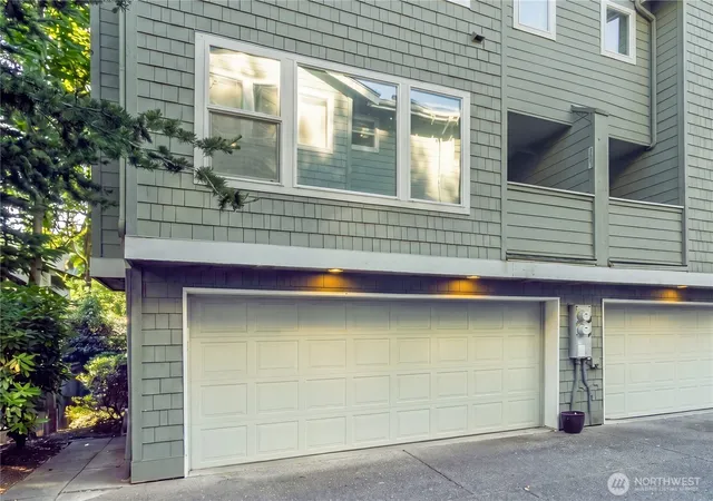 Photo 2 of Townhouse for sale at 205 27th Avenue S #205, Seattle, WA 98144 | MLS# NWM2549065 | Listing updated on 2026-09-22