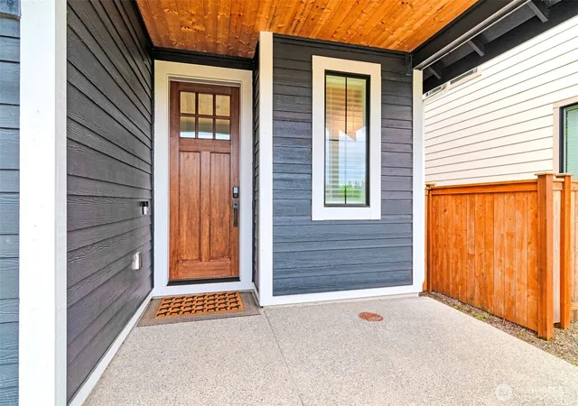 Photo 3 of Single family home for sale at 22425 285th Street, Maple Valley, WA 98038 | MLS# NWM2549210 | Listing updated on 2026-09-22